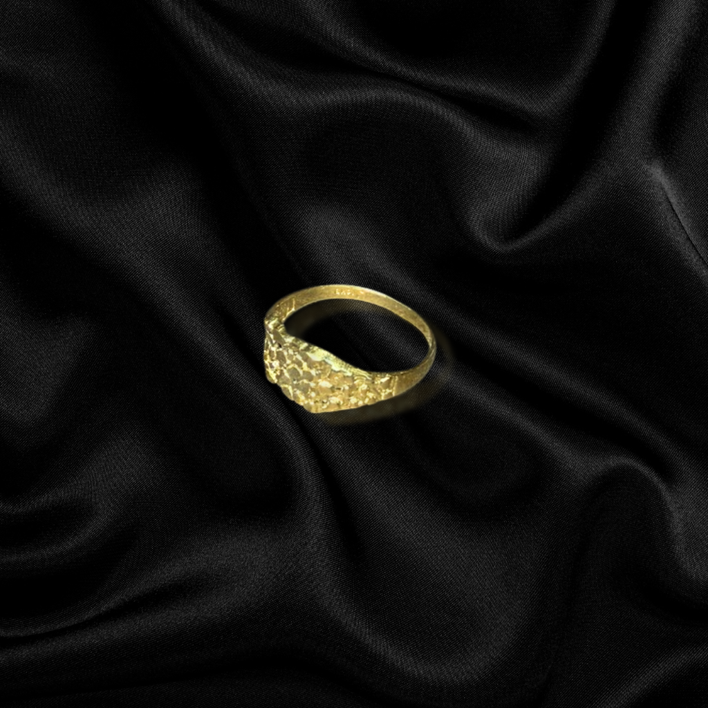 10k Small Nugget Ring