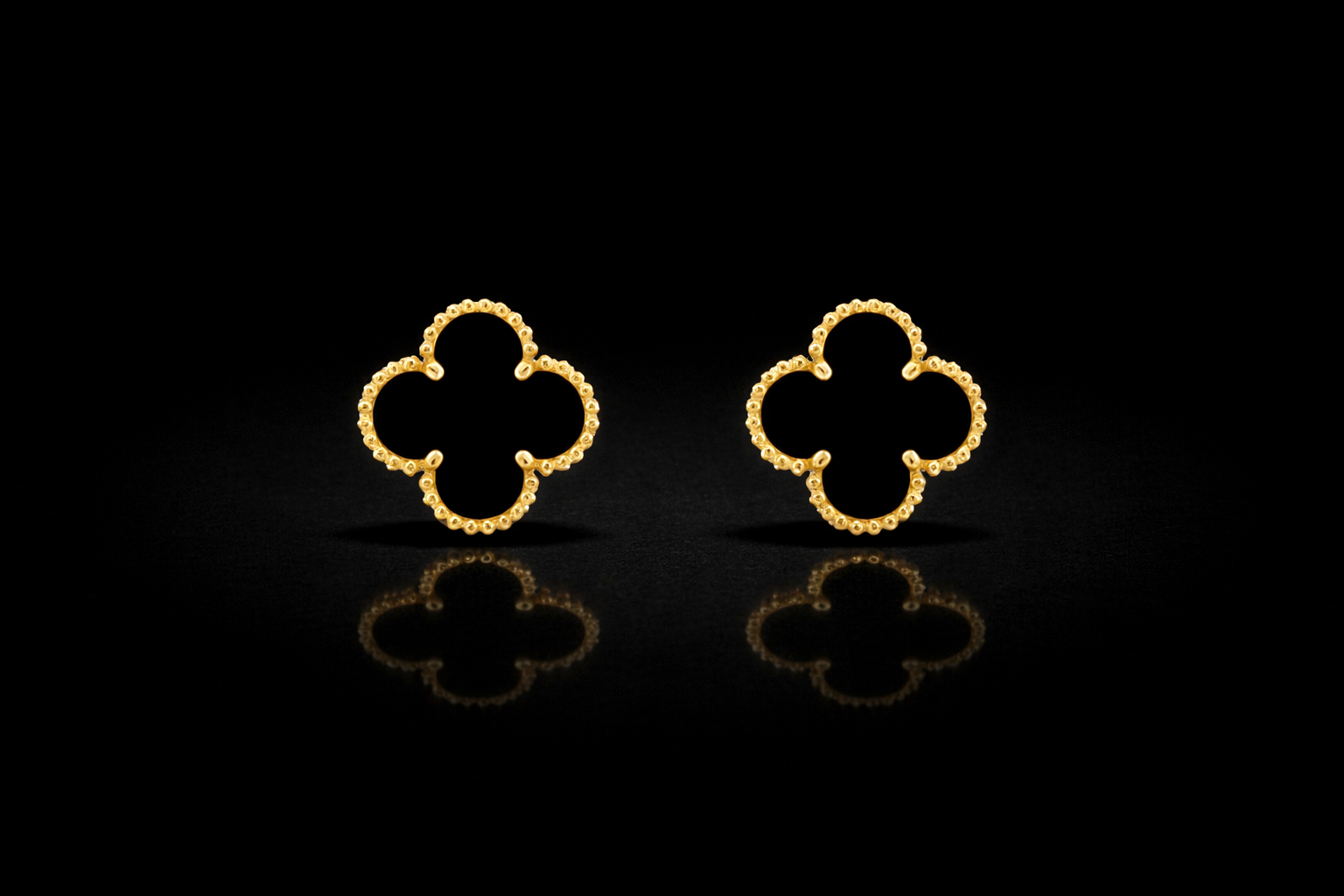 14k Black Clover Earrings 9mm