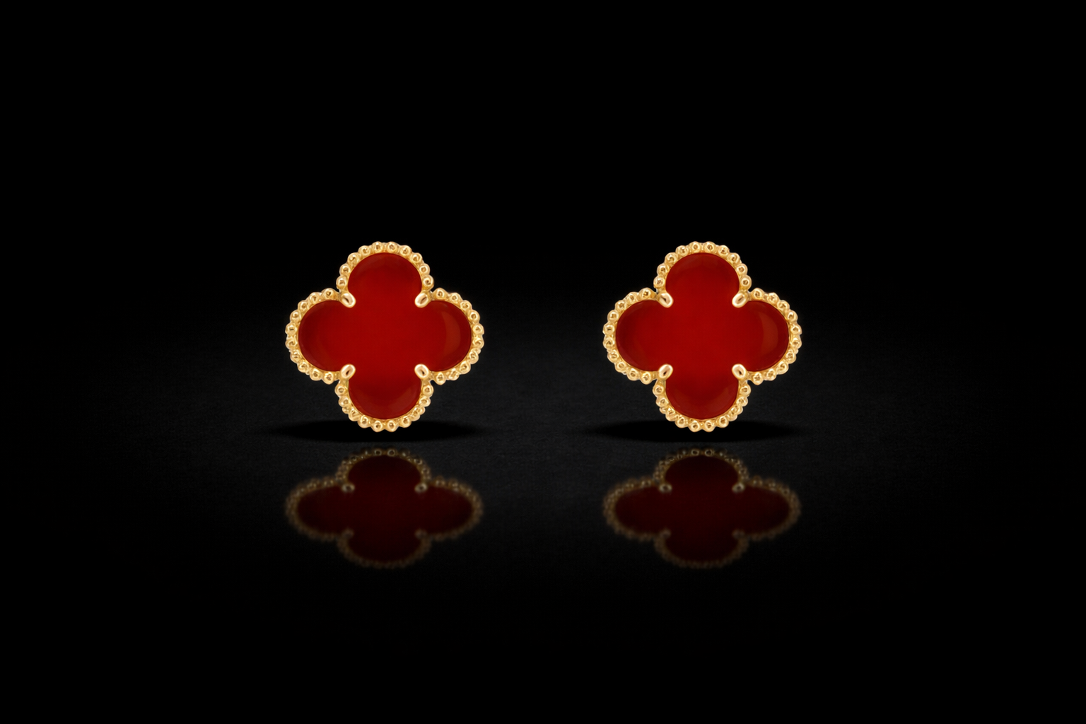14k Red Clover Earrings 9mm
